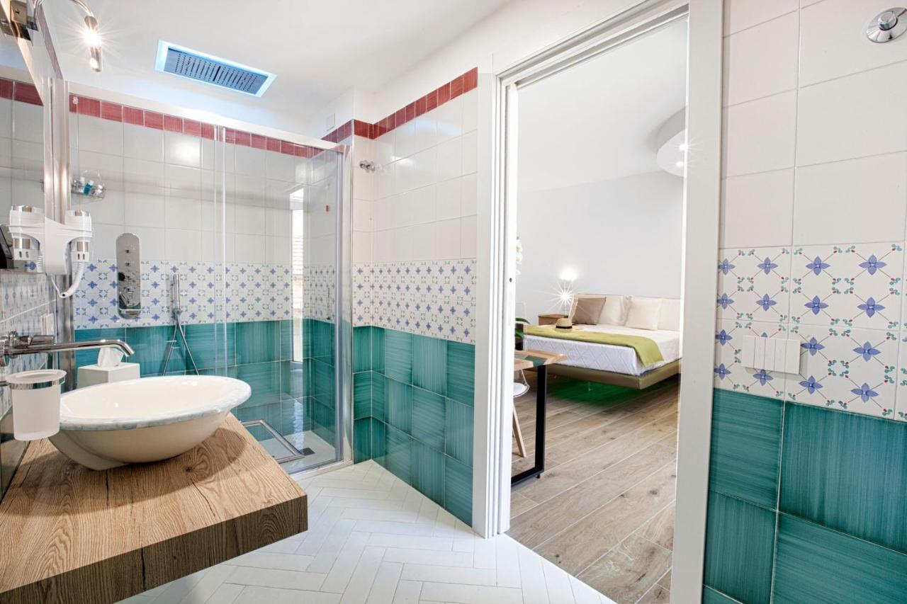 Yourhome - Lidia Rooms & Suites Сорренто Екстер'єр фото