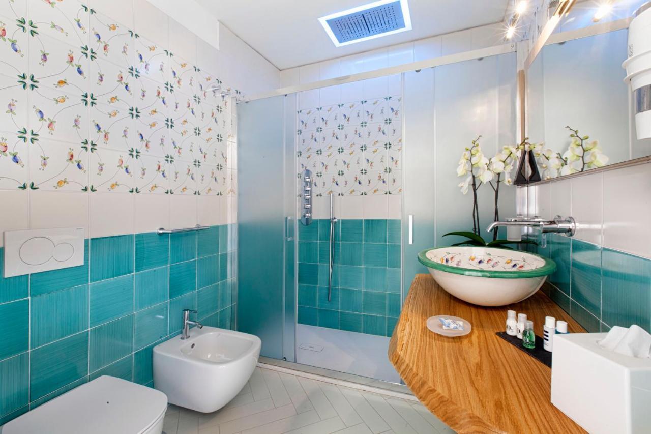 Yourhome - Lidia Rooms & Suites Сорренто Екстер'єр фото