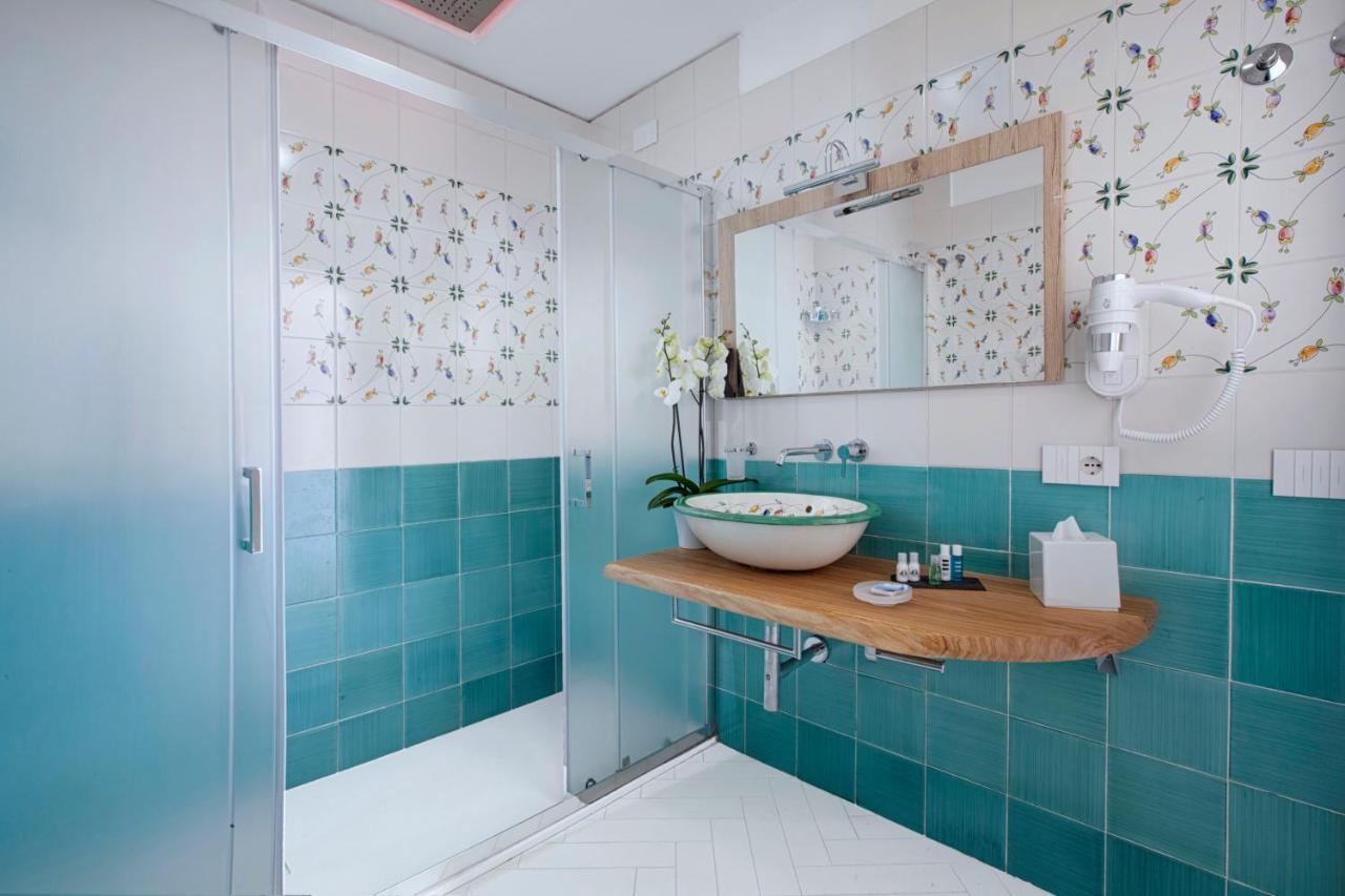 Yourhome - Lidia Rooms & Suites Сорренто Екстер'єр фото