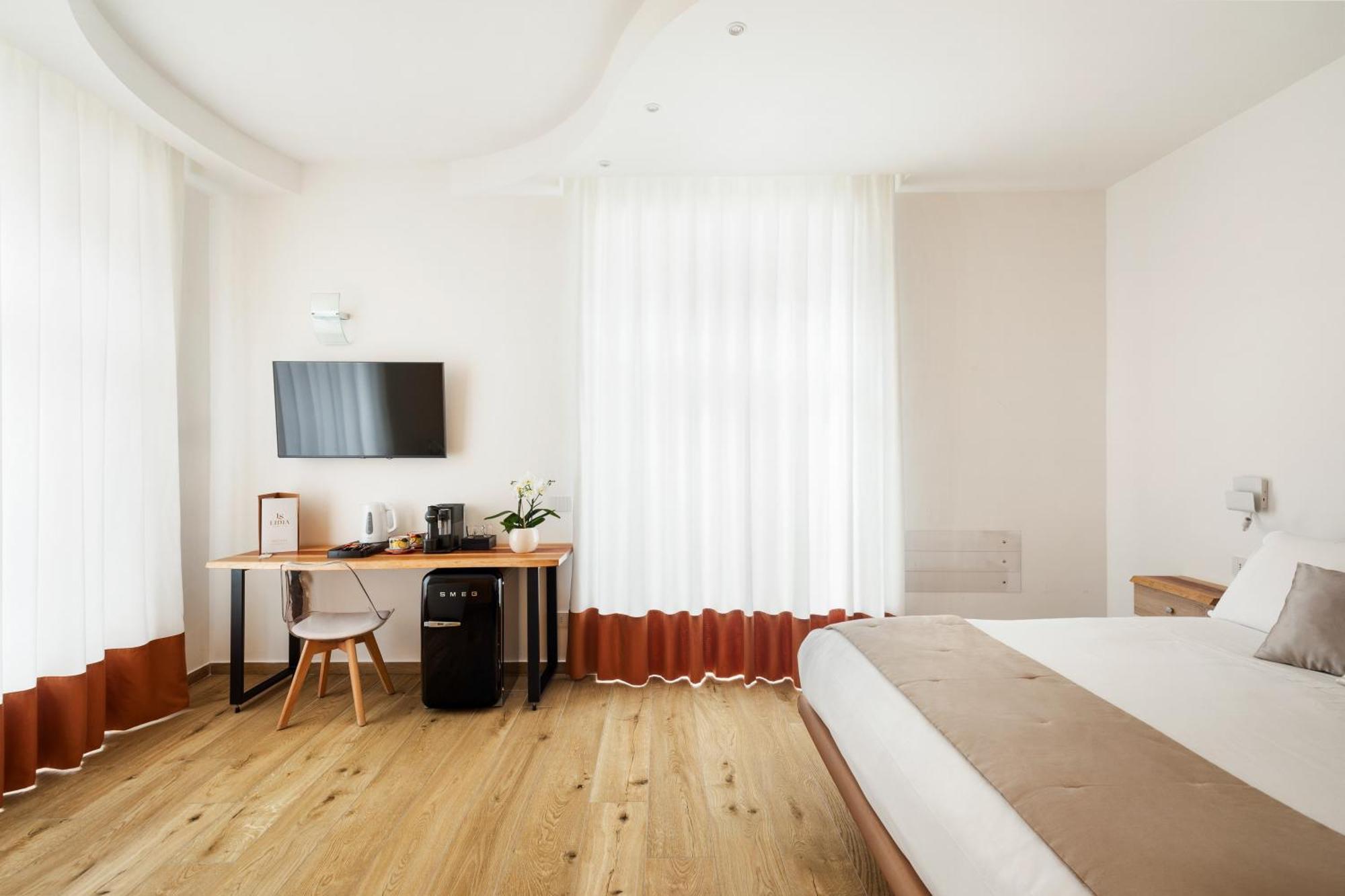 Yourhome - Lidia Rooms & Suites Сорренто Екстер'єр фото