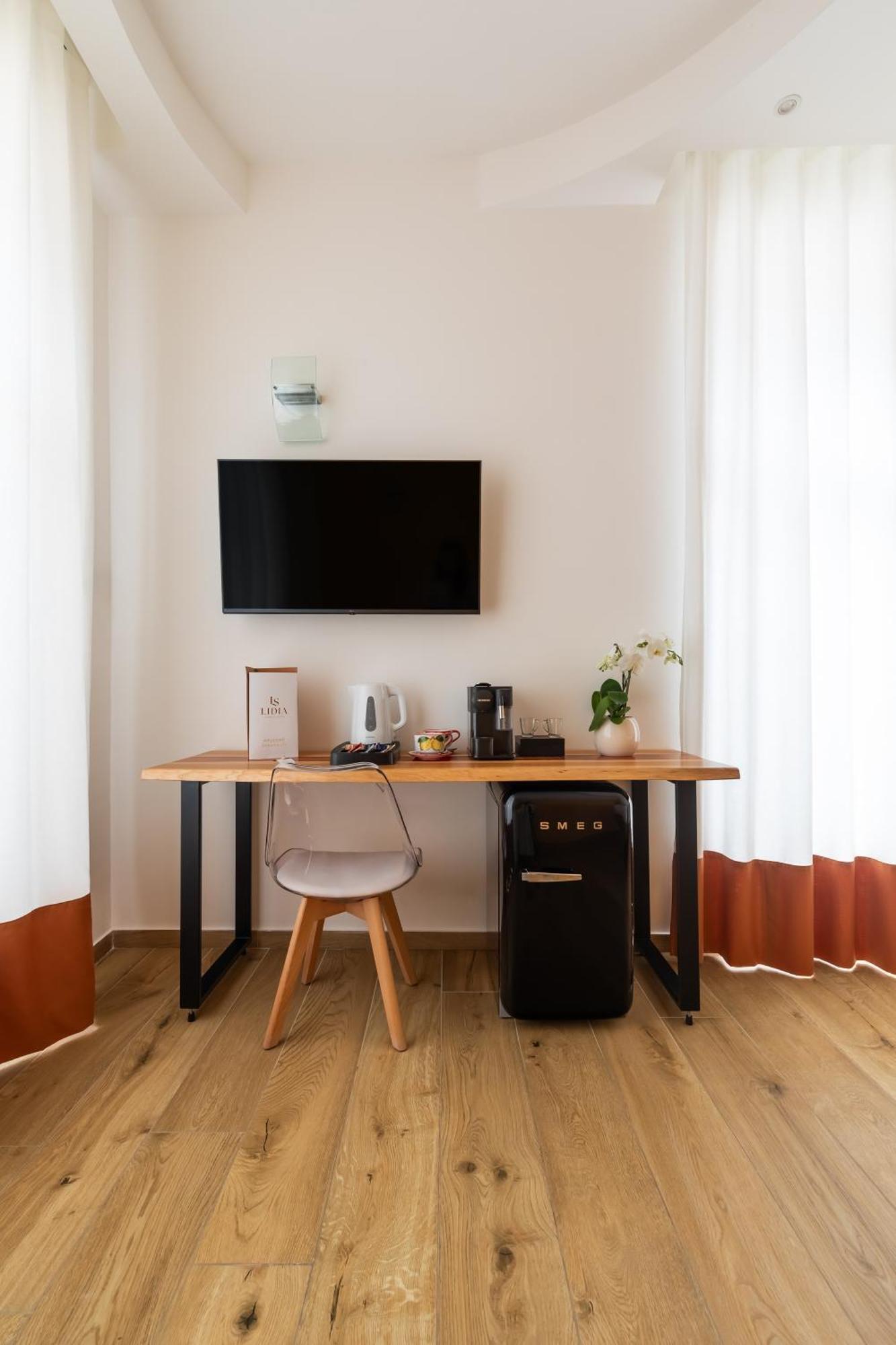 Yourhome - Lidia Rooms & Suites Сорренто Екстер'єр фото